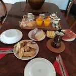 Отель Casa Compartida Weyler