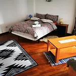 Отель Casa Compartida Weyler