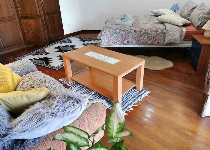 Casa Compartida Weyler Szálloda *