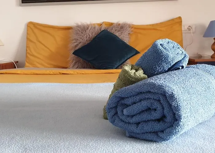 Casa Compartida Weyler Szálloda *