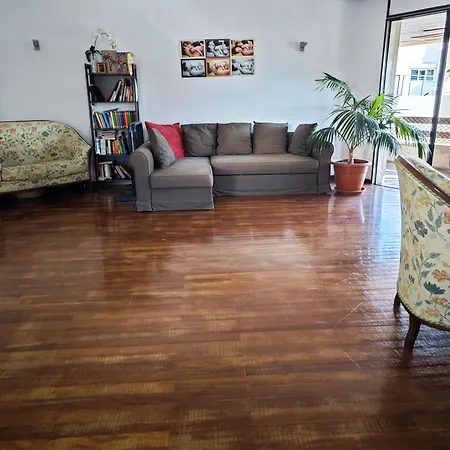 Casa Compartida Weyler Couette-café *